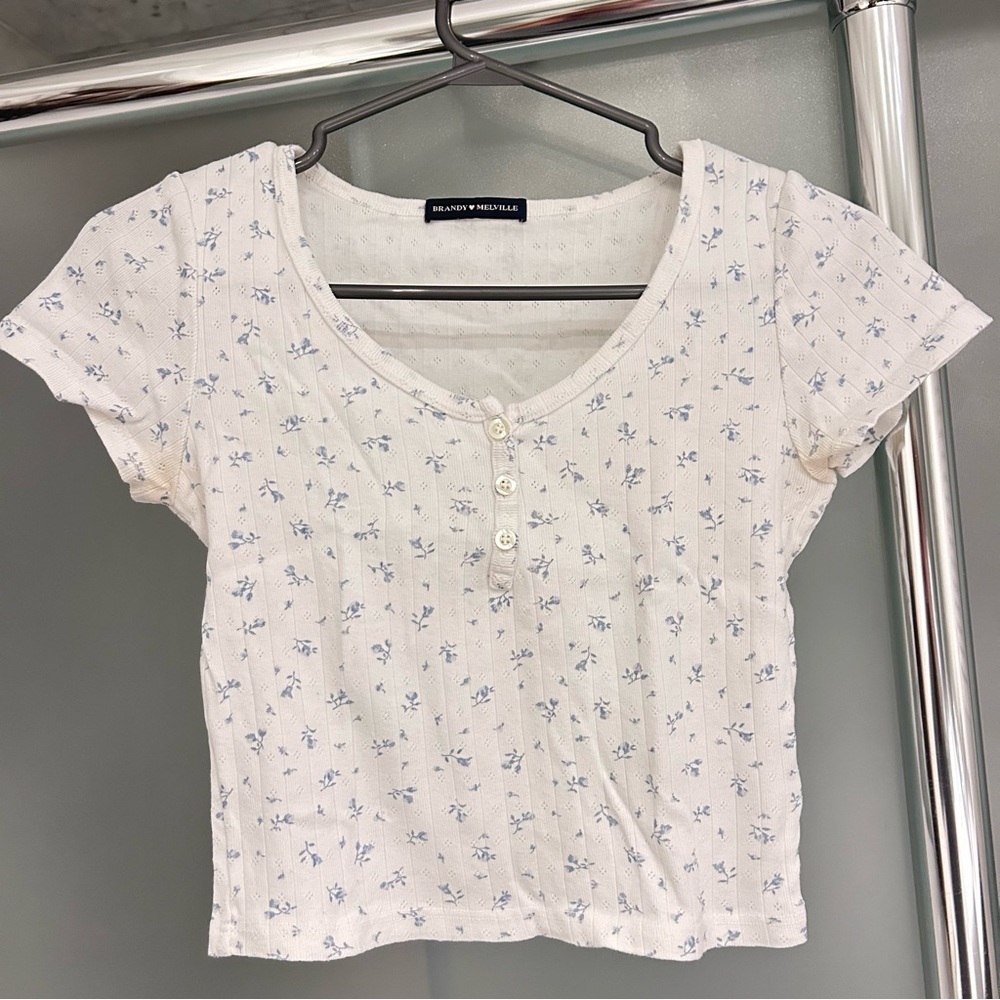 Brandy Melville White Floral Short Sleeve Top
